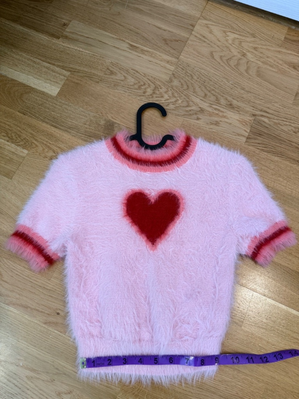 Kimchi Blue Urban Outfitters Fuzzy Heart Sweater Pink Red Crop Top XS - Picture 6 of 6